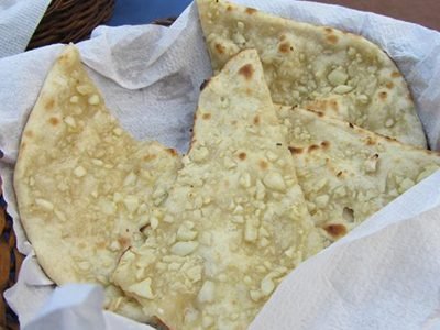 tandoori-breads 400X300_0005_CASHEWNUT NAAN